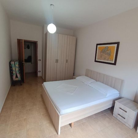 Holiday Family Apartment Golem  Oda fotoğraf