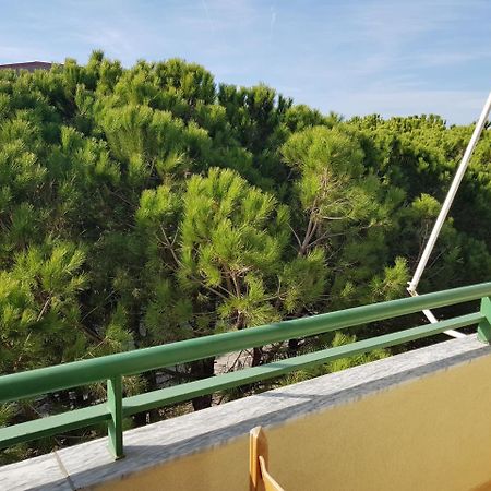 Holiday Family Apartment Golem  Dış mekan fotoğraf