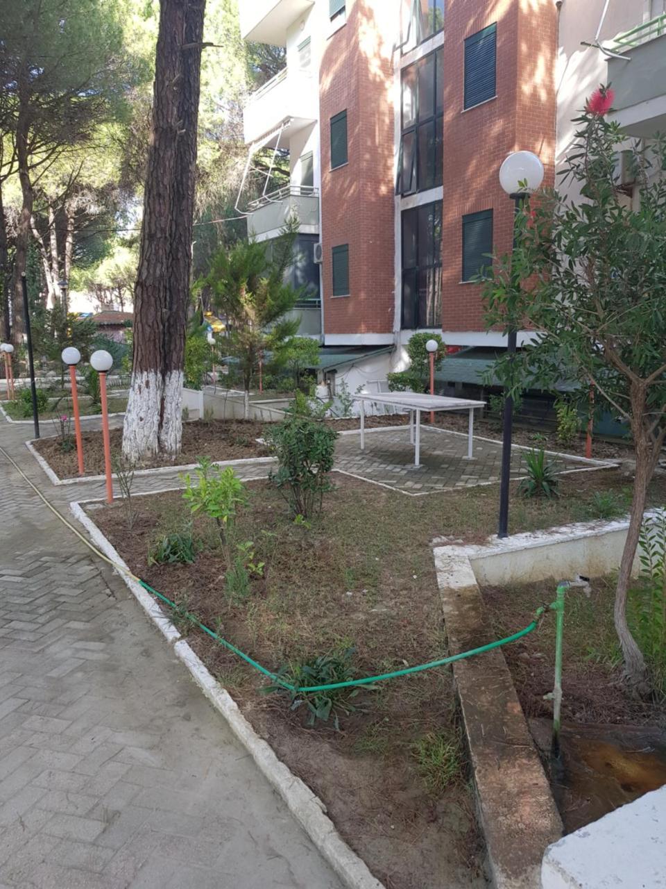 Holiday Family Apartment Golem  Dış mekan fotoğraf
