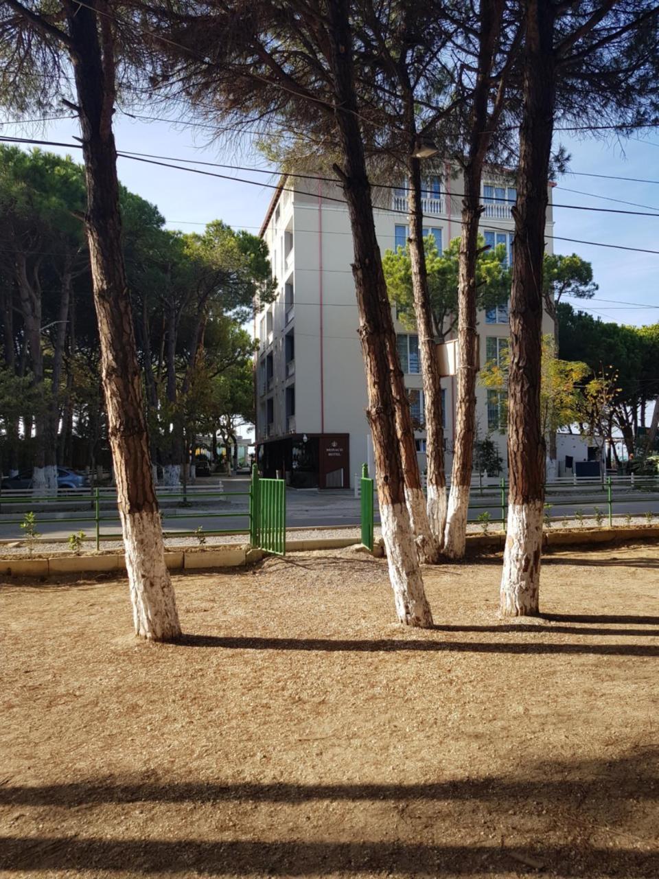 Holiday Family Apartment Golem  Dış mekan fotoğraf